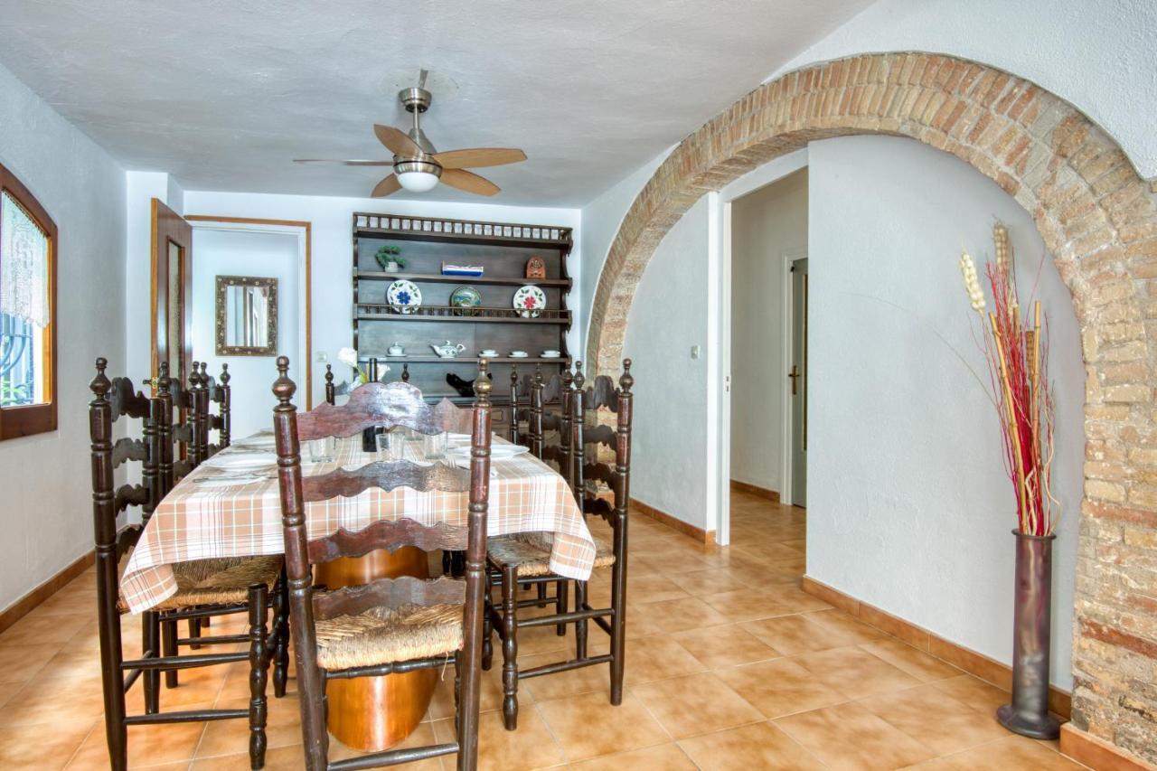 Cal Noi Villa L' Escala Luaran gambar